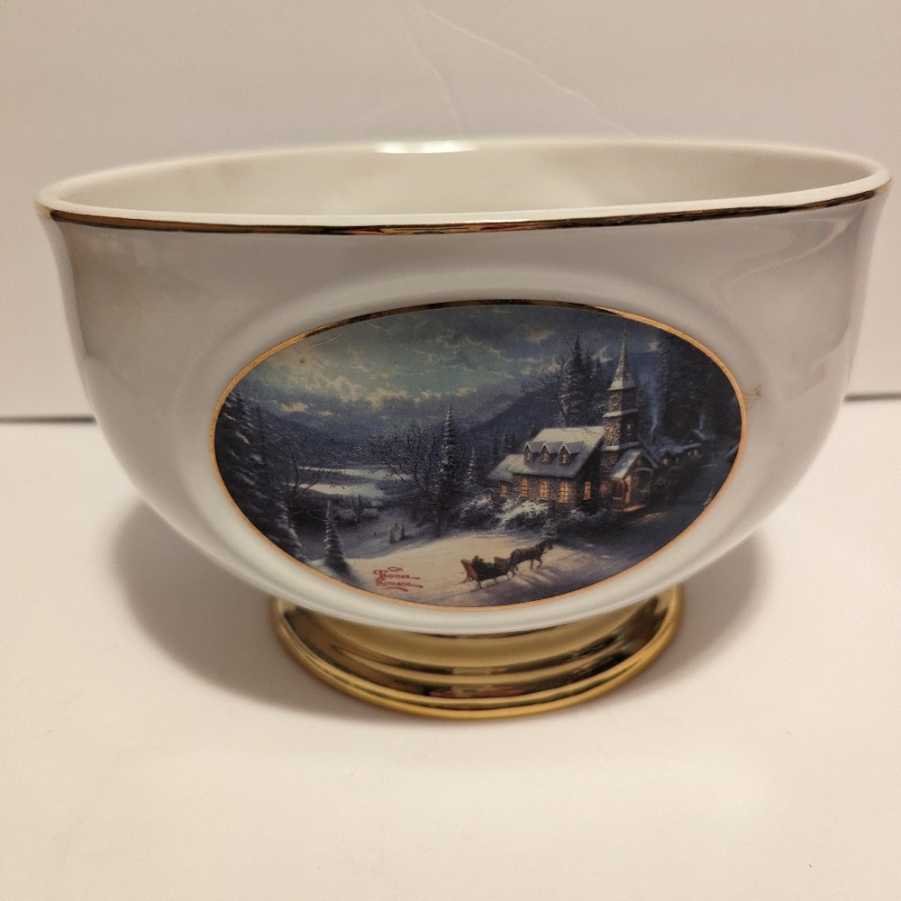 Thomas Kinkade Sunday Evening Sleigh Ride bowl